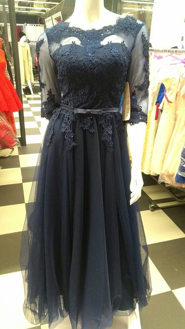 Abendkleid 57 – Braut- und Abendmode Gifhorn